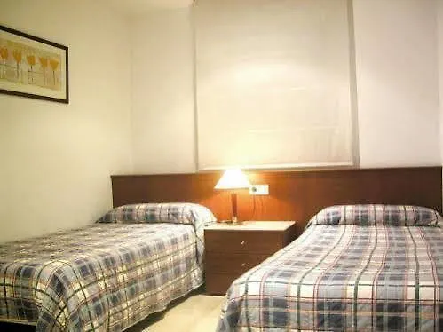 **  Aparthotel Napols - Abapart Barcelona Spanje