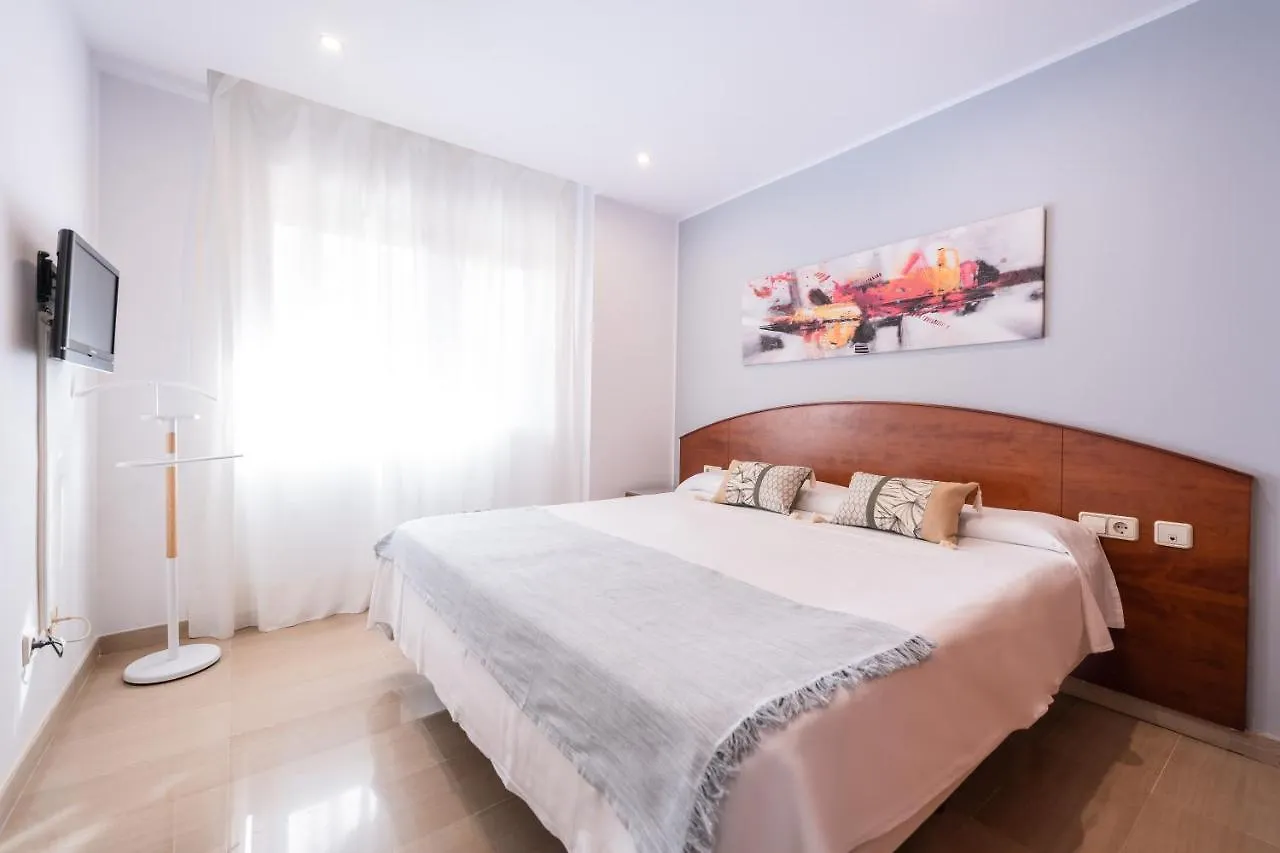 **  Aparthotel Napols - Abapart Barcelona Spain