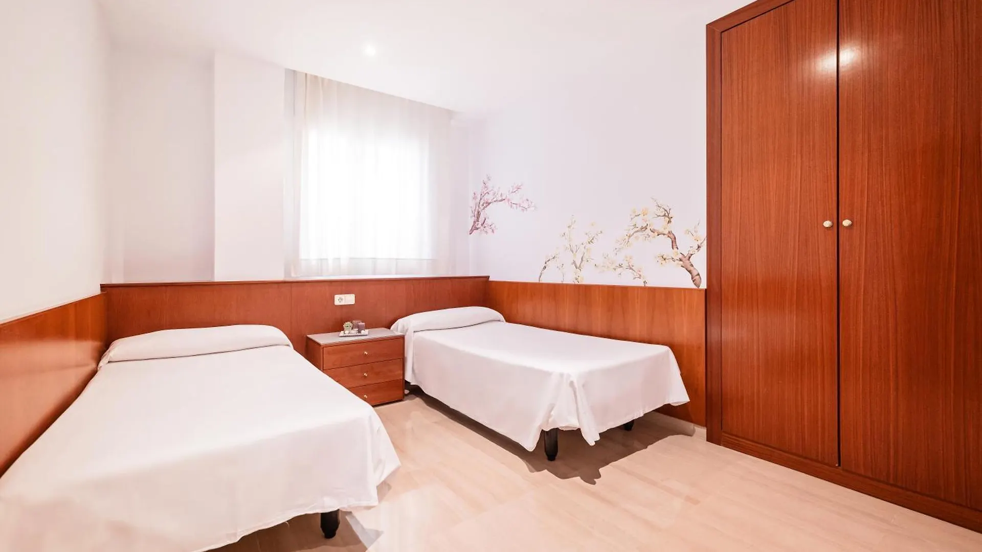 Aparthotel Napols - Abapart Βαρκελώνη 2*,